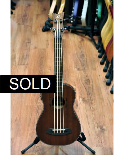 Ortega Lizzy Bass Uke (fretless)